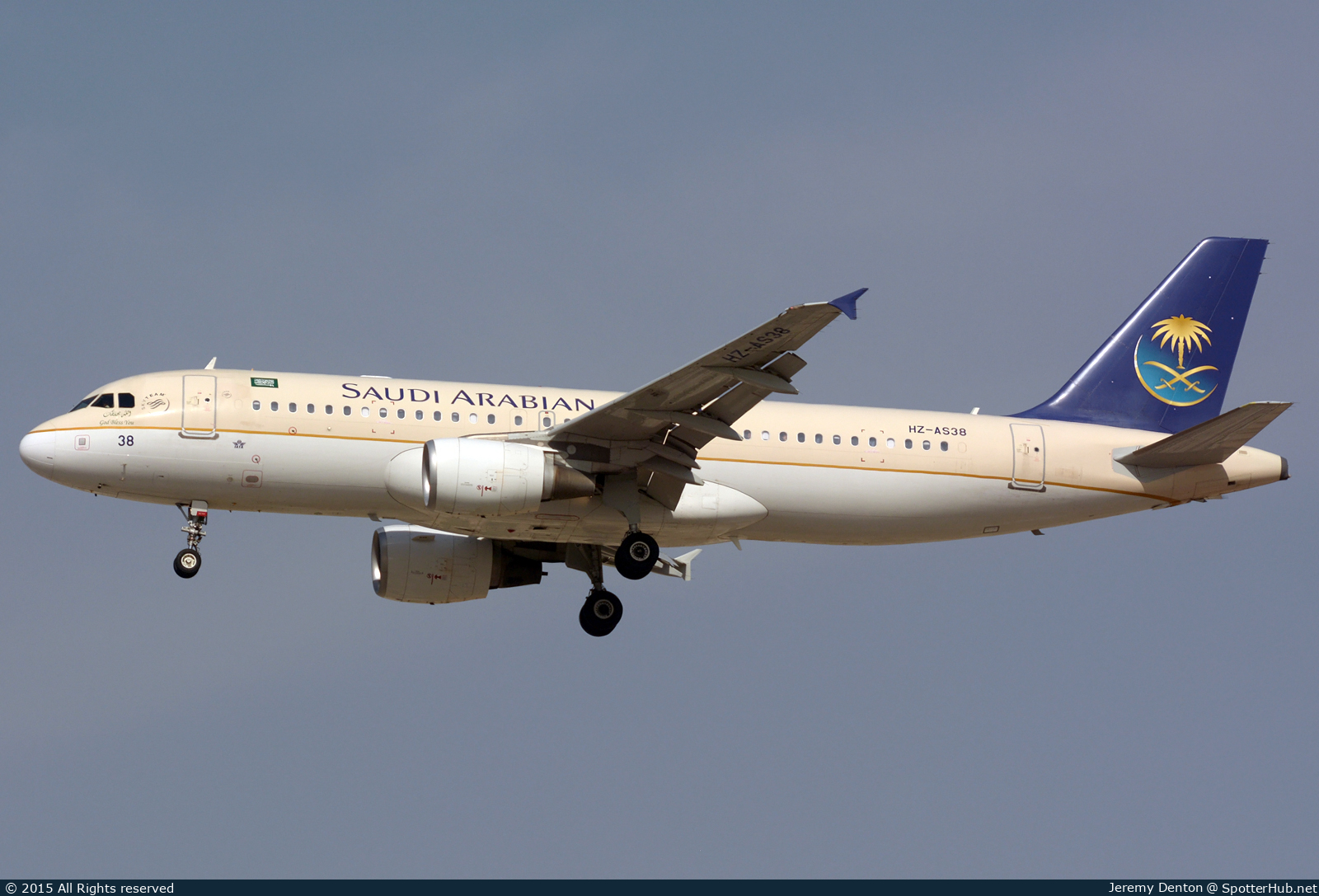 Photo of HZ-AS38 - Airbus A320-214 operated by Saudi Arabian Airlines