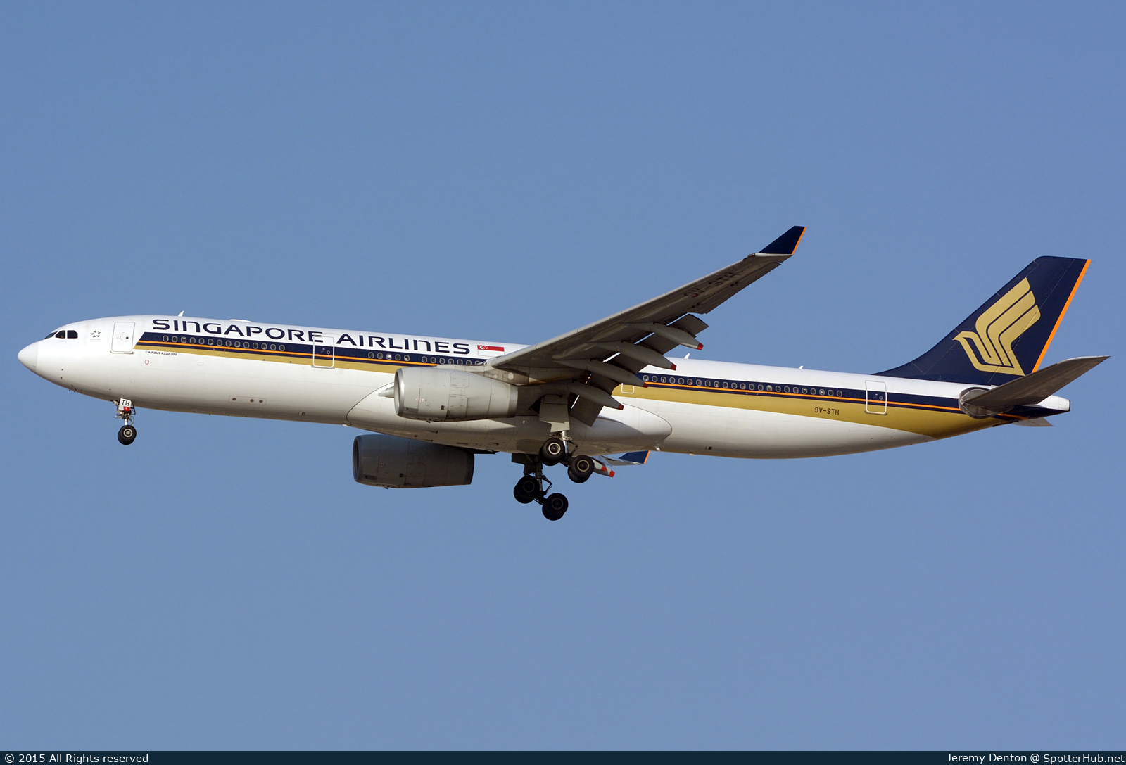 Photo of 9V-STH - Airbus A330-343 operated by Singapore Airlines