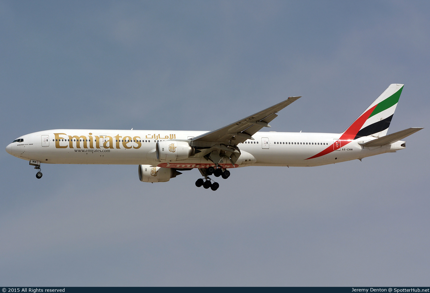 Photo of A6-EMM - Boeing 777-31H operated by Emirates