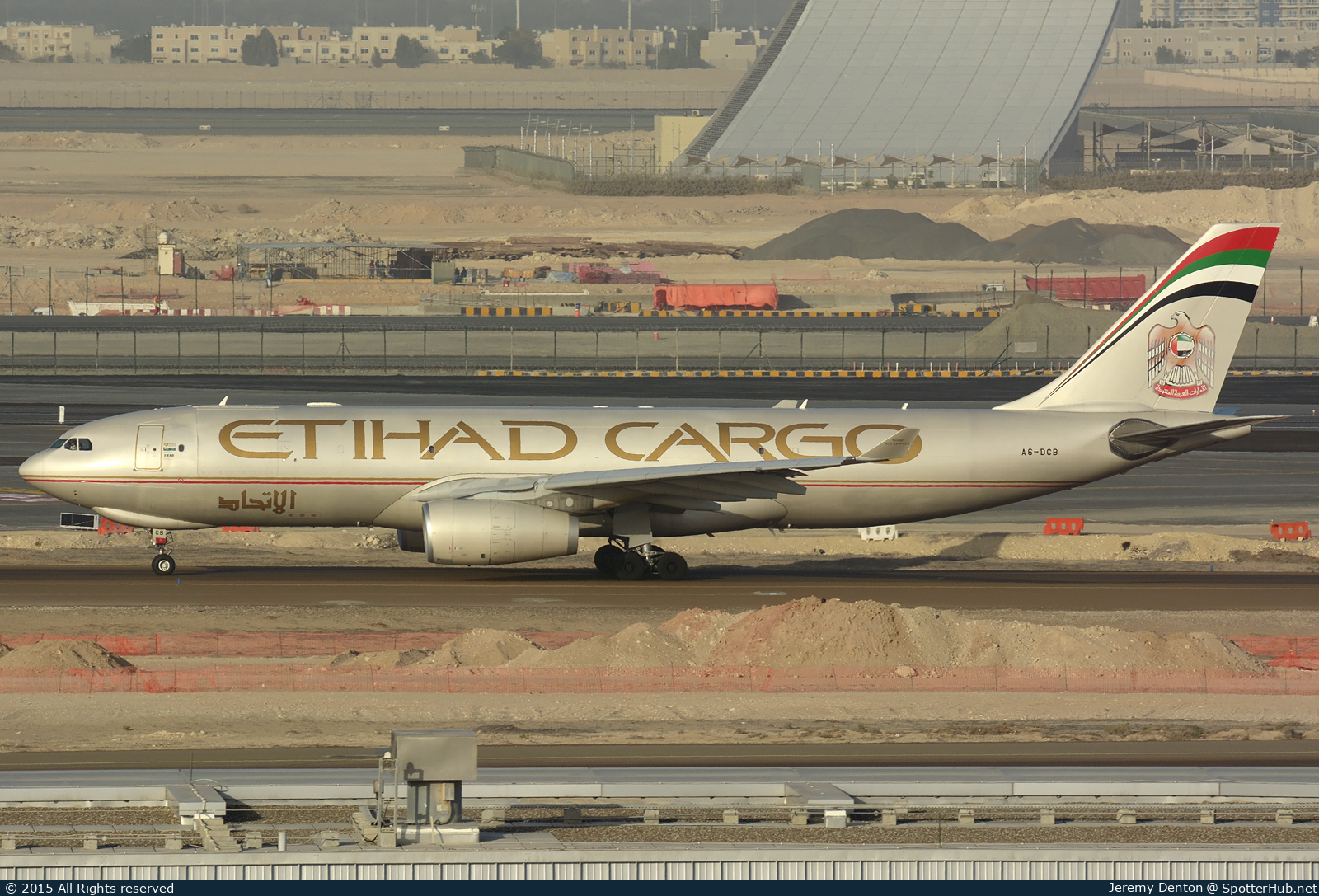 Photo of A6-DCB - Airbus A330-243F operated by Etihad Cargo