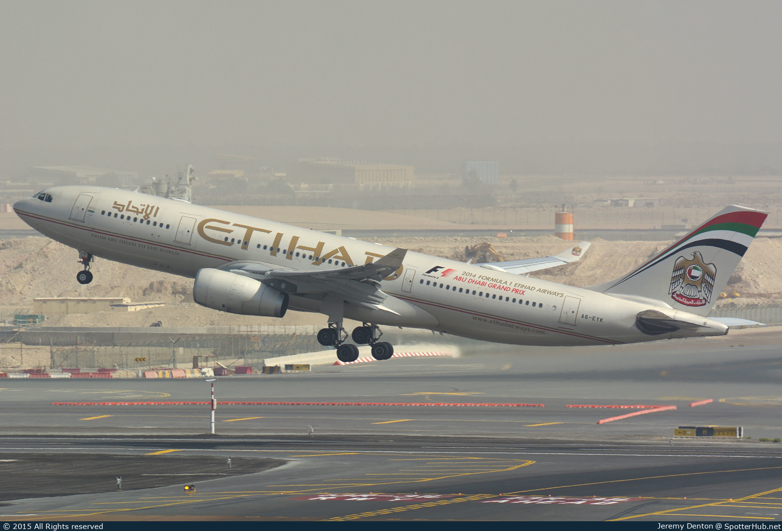 Photo of A6-EYK - Airbus A330-243 operated by Etihad Airways