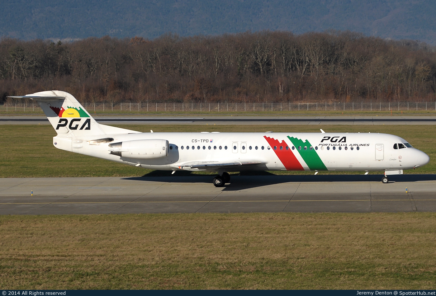 Photo of CS-TPD - Fokker 100 operated by Portugália Airlines