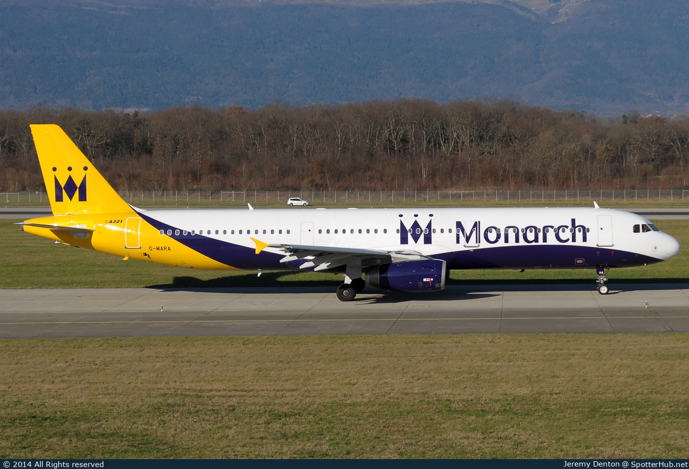 Photo of G-MARA - Airbus A321-231 operated by Monarch Airlines