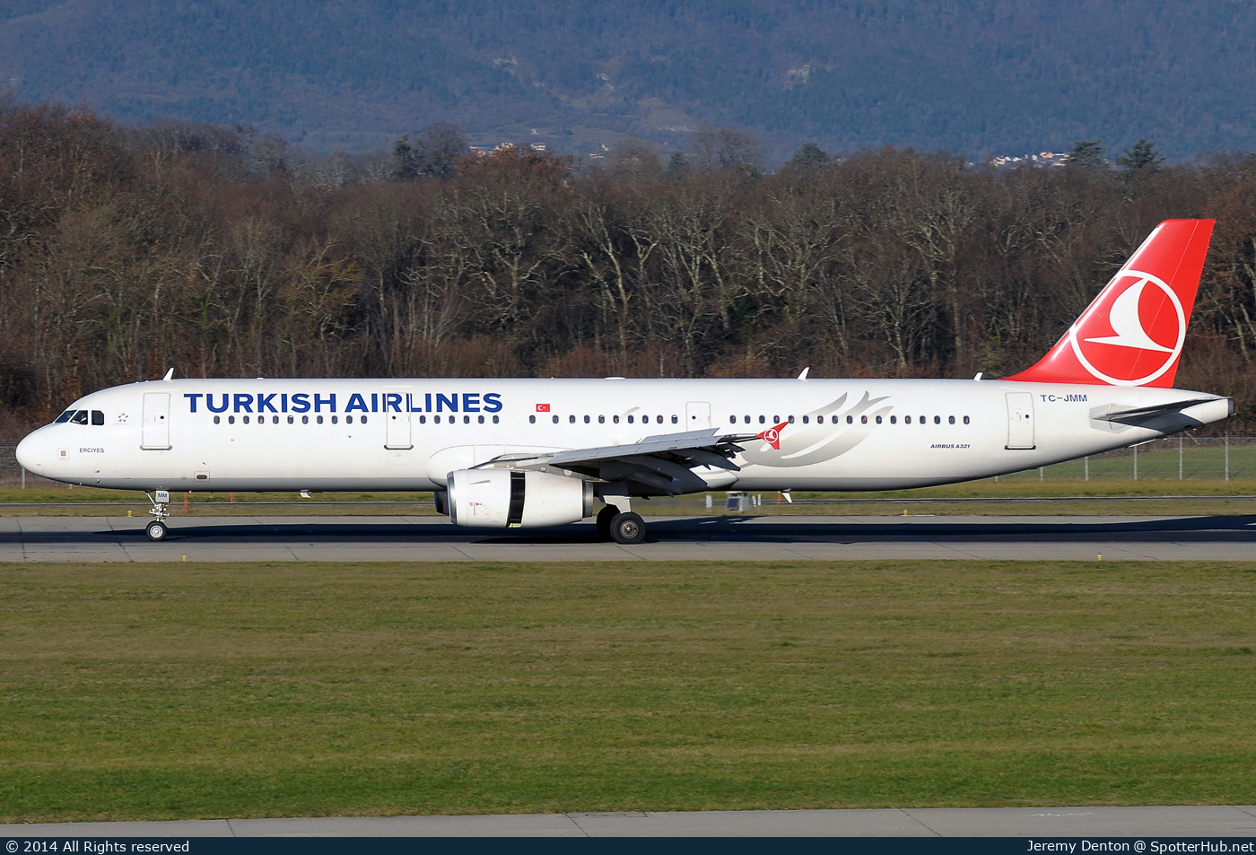 Photo of TC-JMM - Airbus A321-231 operated by Turkish Airlines