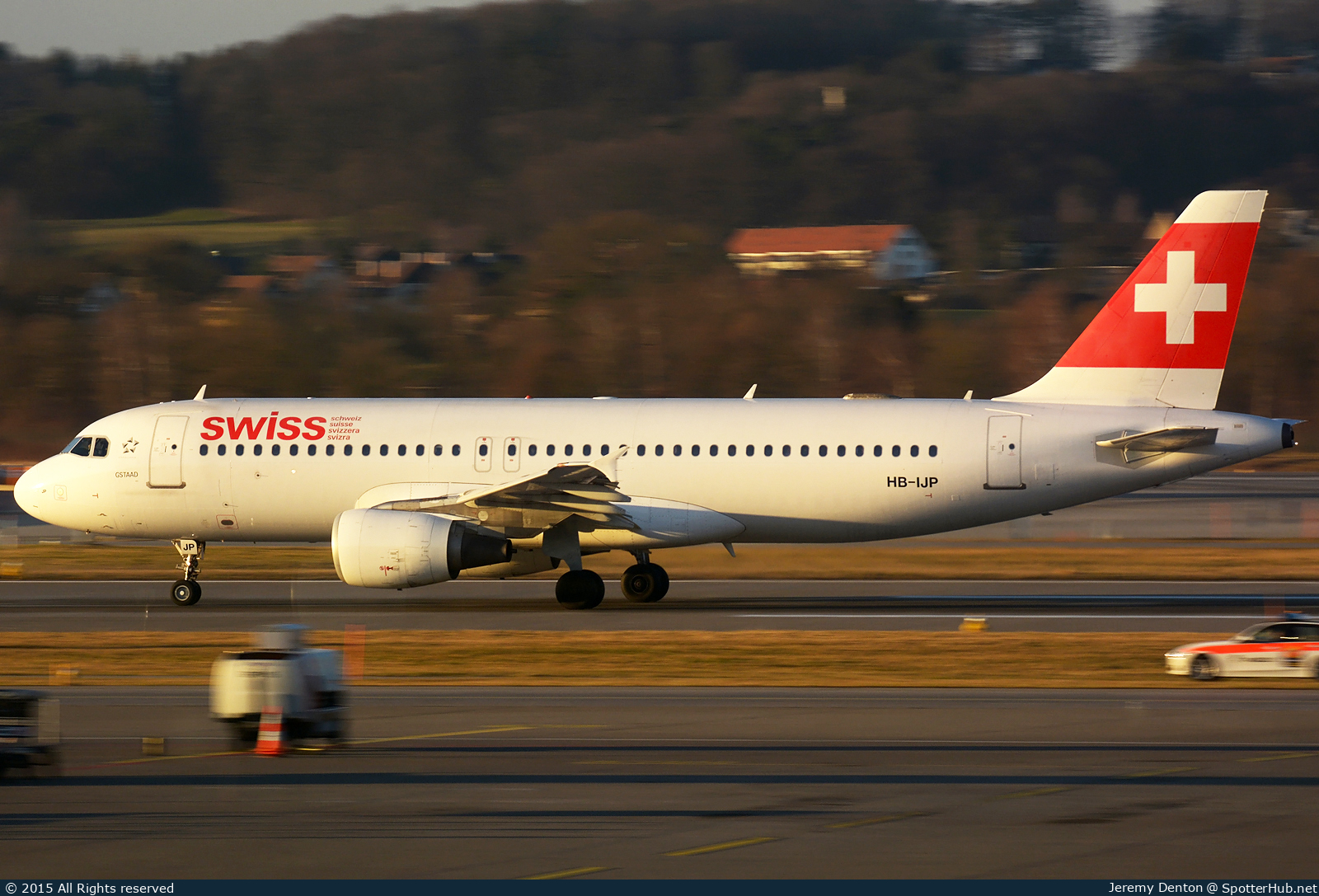 Photo of HB-IJP - Airbus A320-214 operated by Swiss International Air Lines