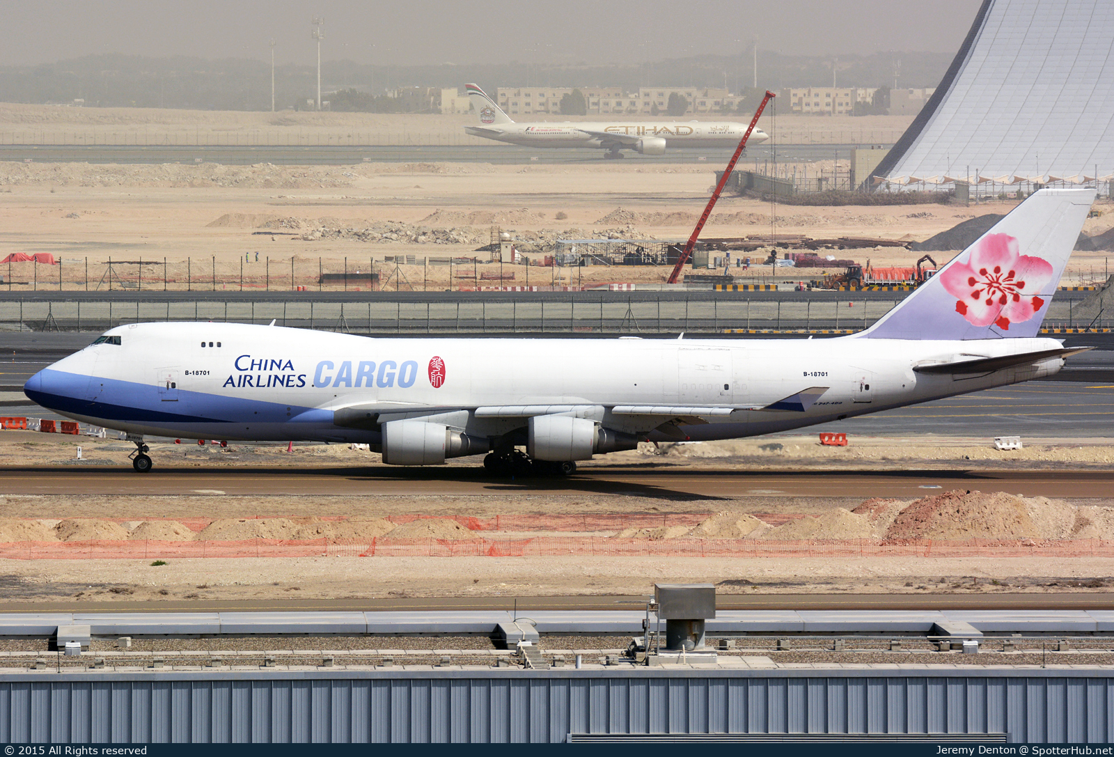 Photo of B-18701 - Boeing 747-409F operated by China Airlines Cargo