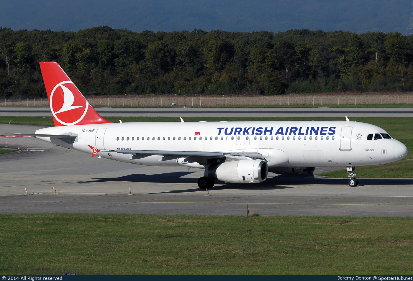 Photo of TC-JUF - Airbus A320-232 operated by Turkish Airlines