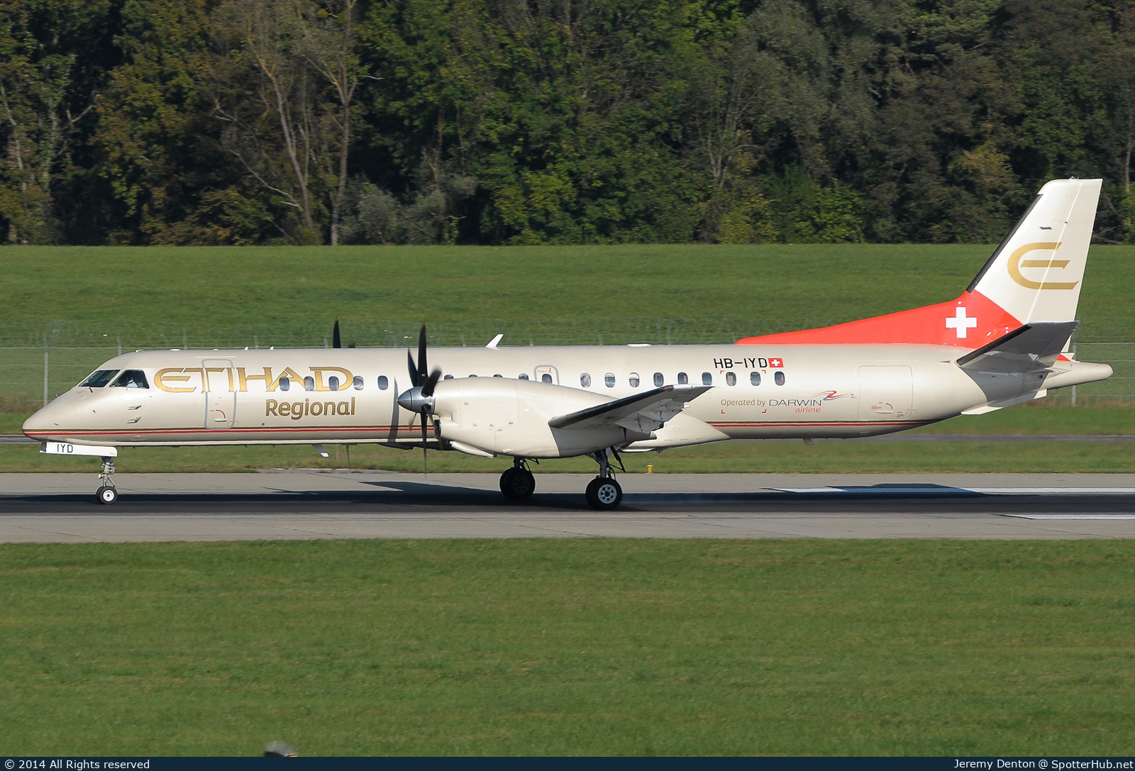Photo of HB-IYD - Saab 2000 operated by Etihad Regional (opb Darwin Airline)