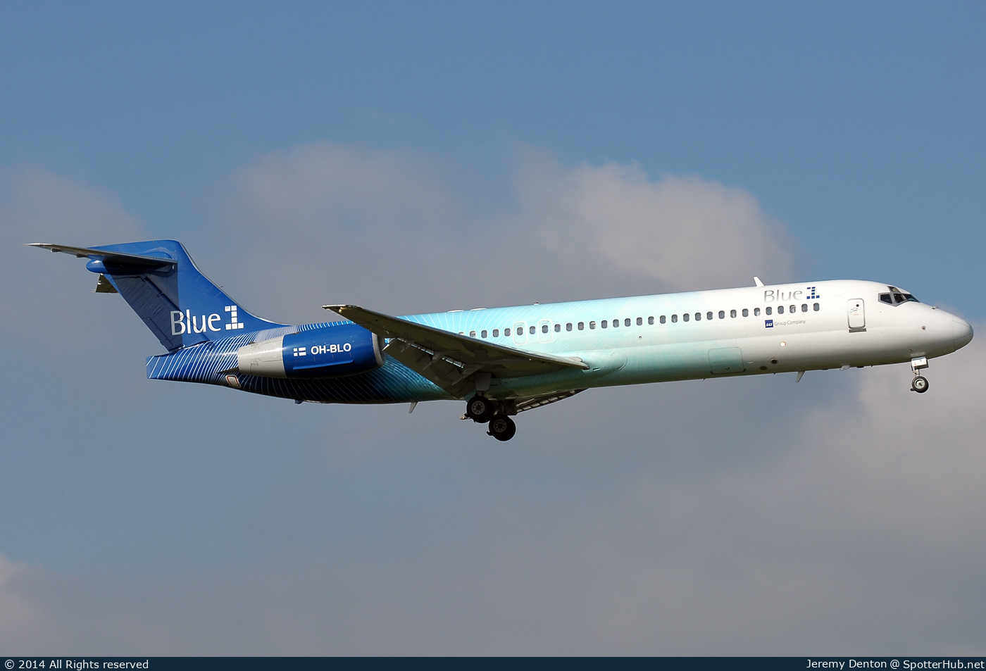 Photo of OH-BLO - Boeing 717-2K9 operated by Blue1