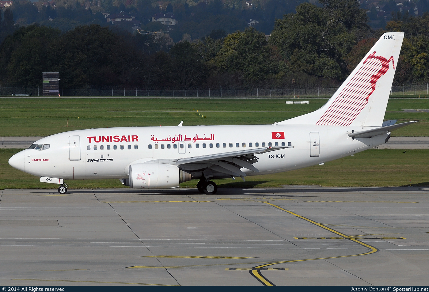Photo of TS-IOM - Boeing 737-6H3 operated by Tunisair