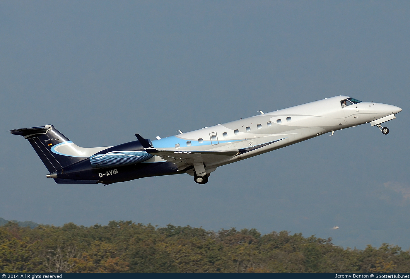 Photo of D-AVIB - Embraer Legacy 600 operated by Air Hamburg