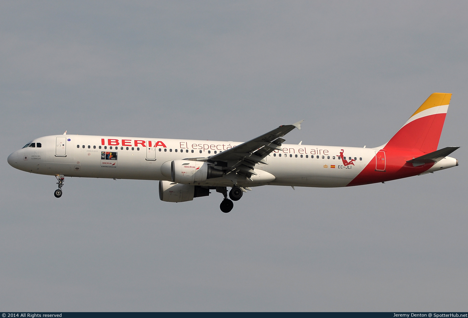 Photo of EC-JLI - Airbus A321-213 operated by Iberia