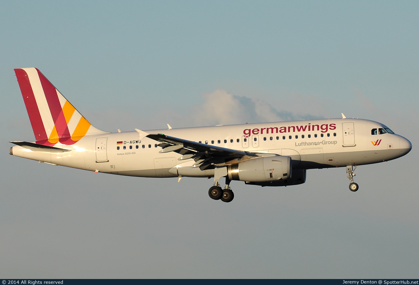Photo of D-AGWU - Airbus A319-132 operated by Germanwings