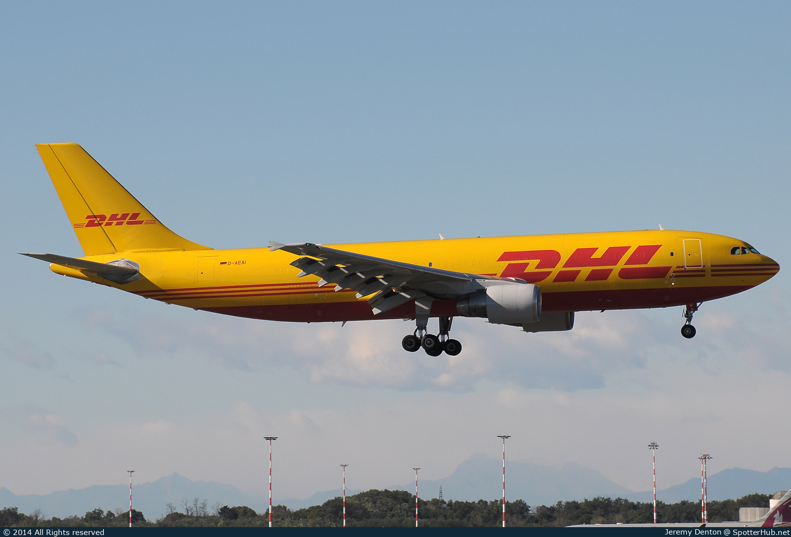 Photo of D-AEAI - Airbus A300B4-622R(F) operated by European Air Transport