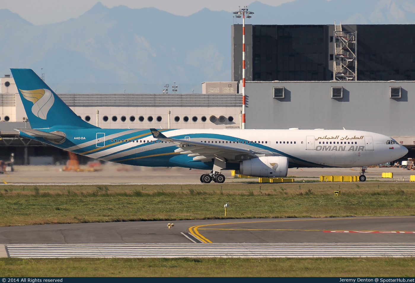 Photo of A4O-DA - Airbus A330-243 operated by Oman Air