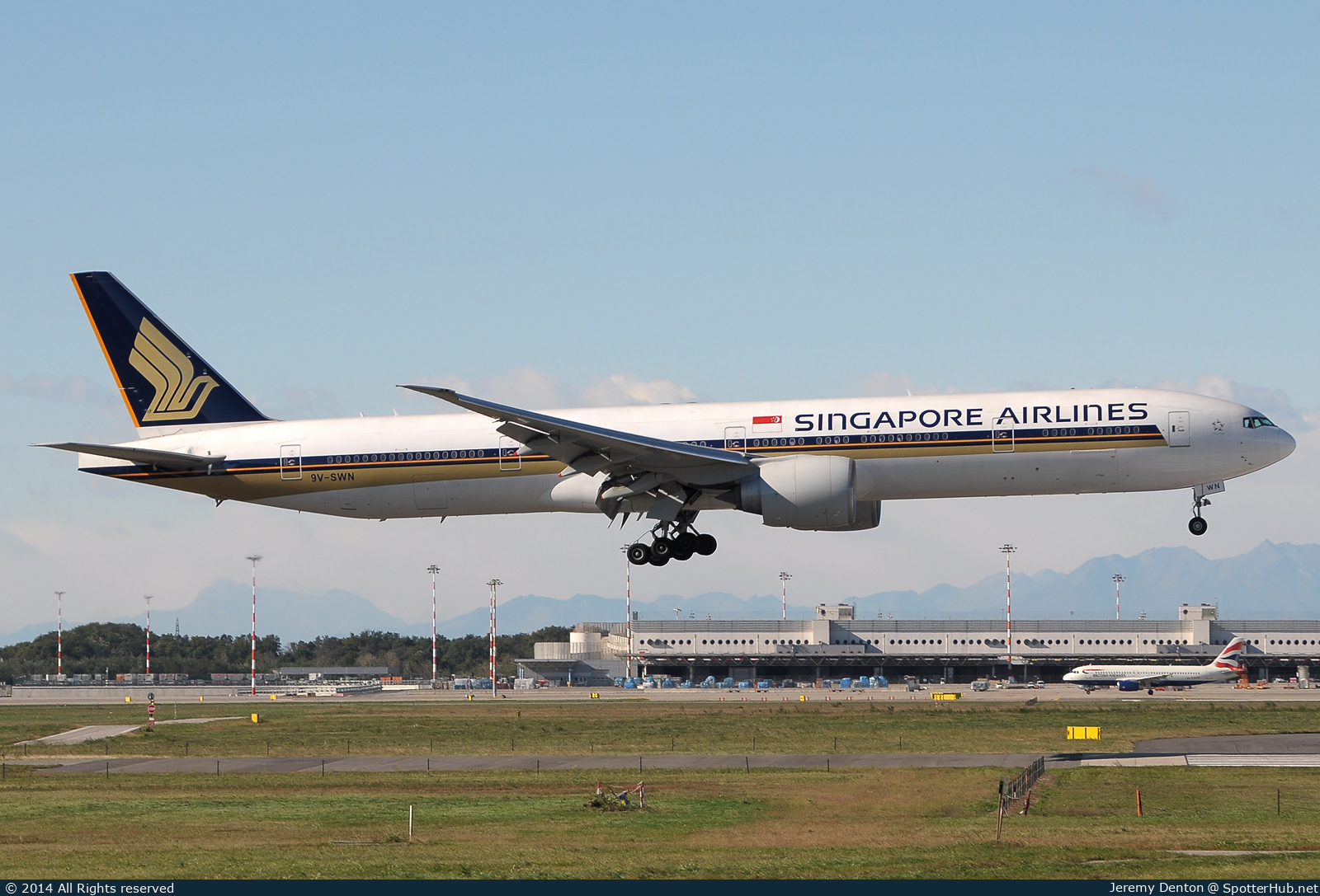 Photo of 9V-SWN - Boeing 777-312(ER) operated by Singapore Airlines