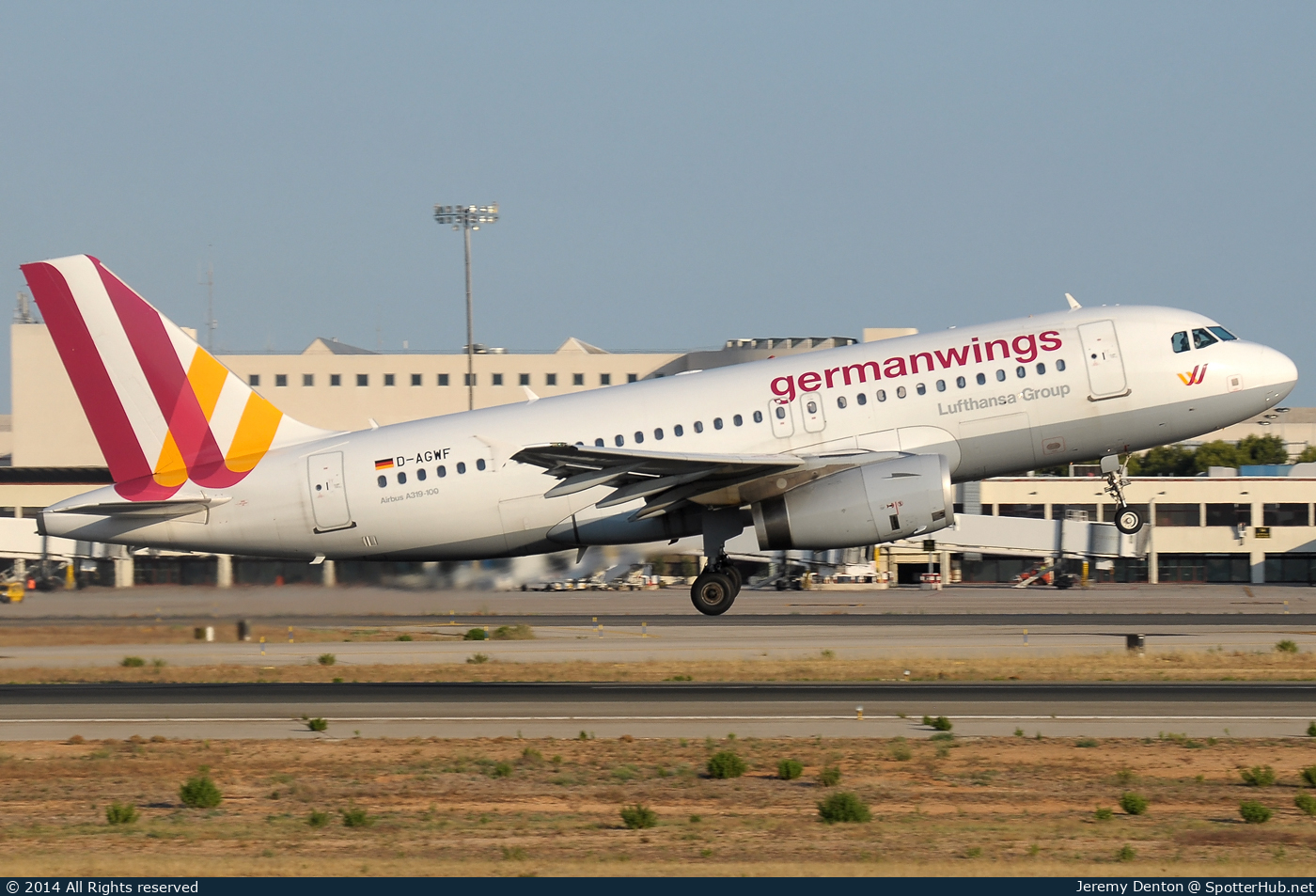 Photo of D-AGWF - Airbus A319-132 operated by Germanwings