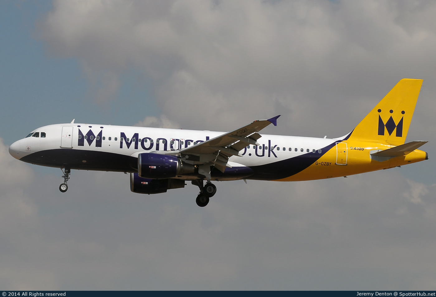 Photo of G-OZBY - Airbus A320-214 operated by Monarch Airlines