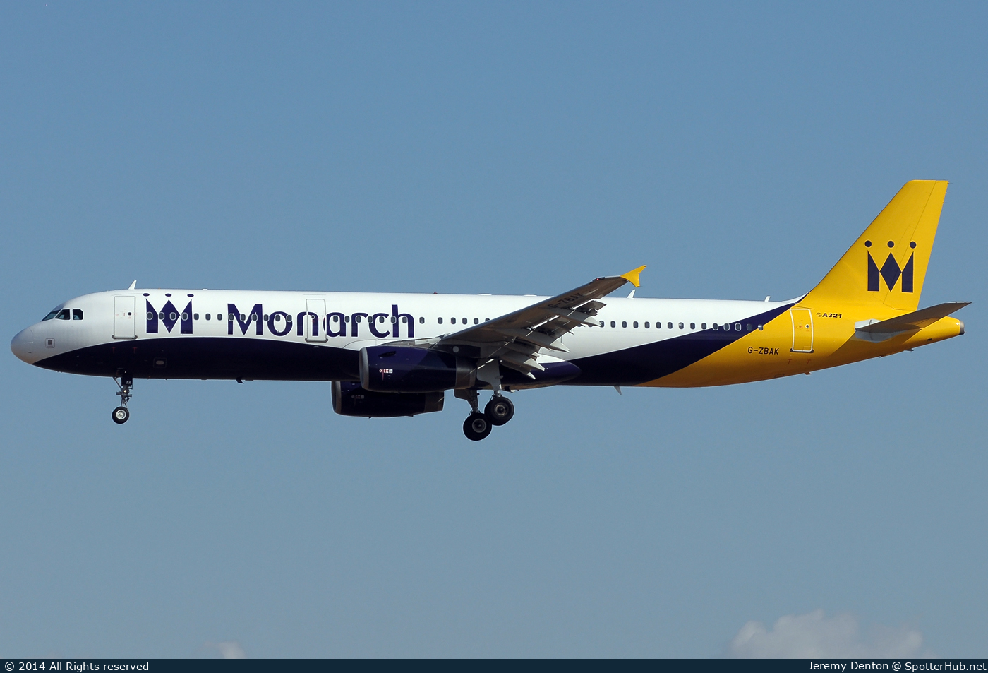 Photo of G-ZBAK - Airbus A321-231 operated by Monarch Airlines