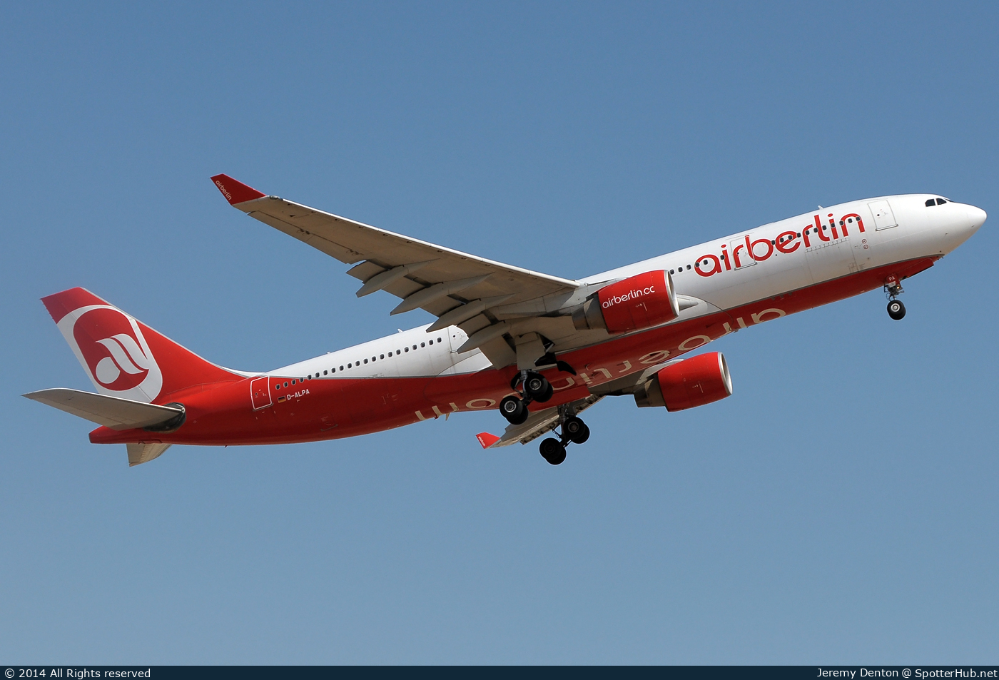 Photo of D-ALPA - Airbus A330-223 operated by Air Berlin
