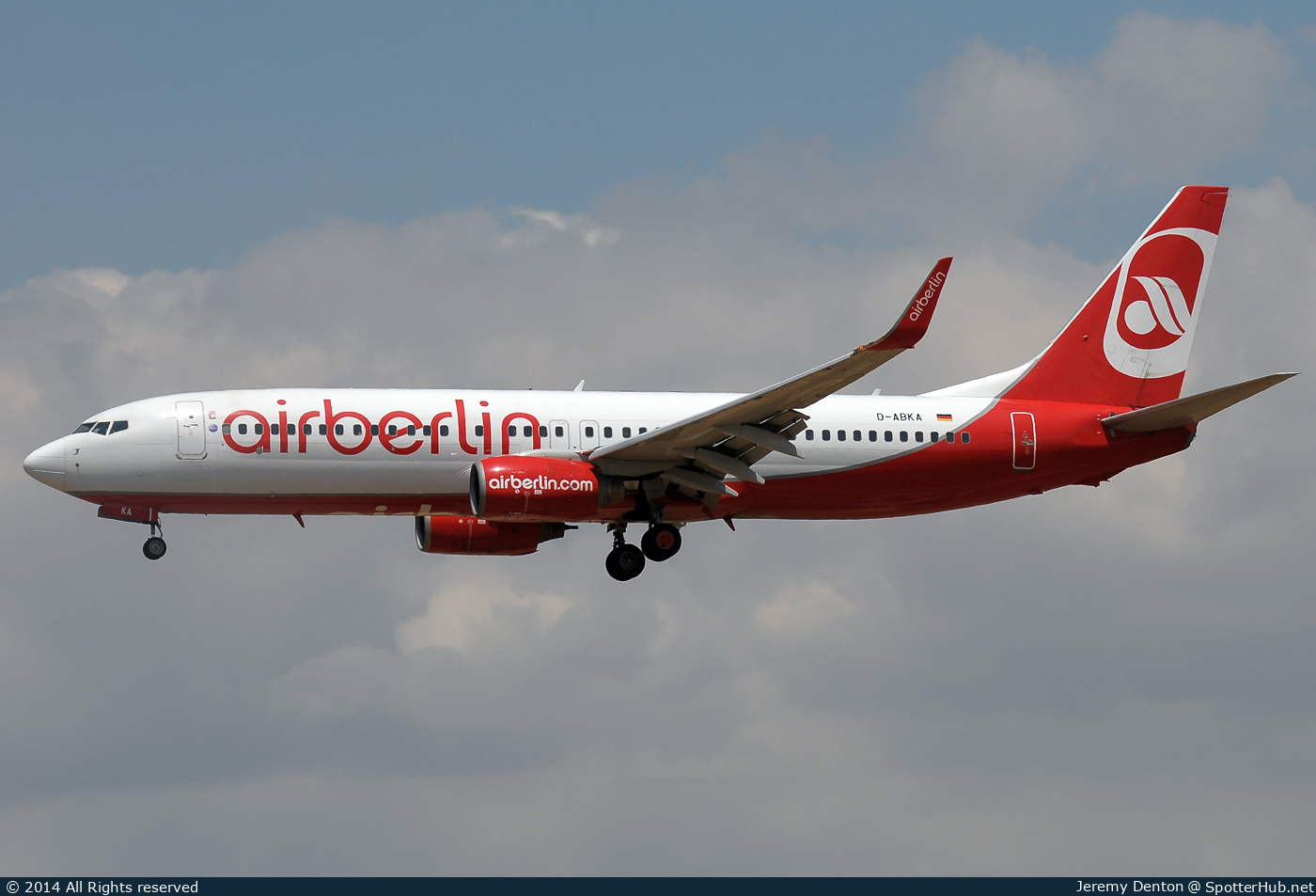 Photo of D-ABKA - Boeing 737-82R operated by Air Berlin