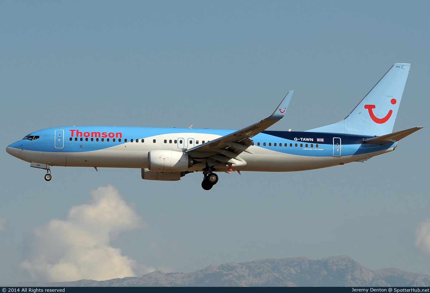 Photo of G-TAWN - Boeing 737-8K5 operated by Thomson Airways