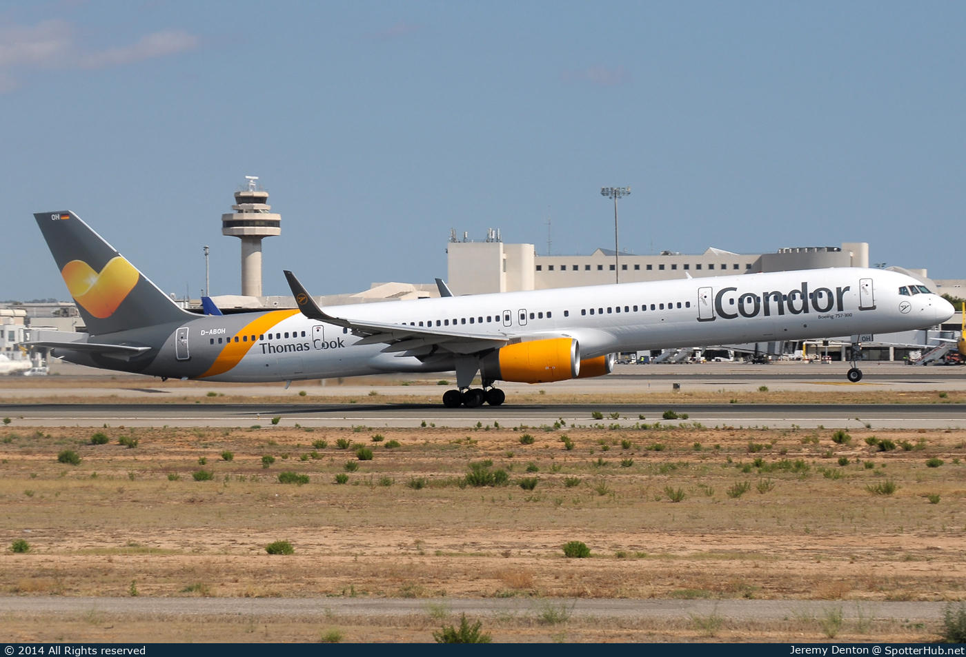 Photo of D-ABOH - Boeing 757-330 operated by Condor