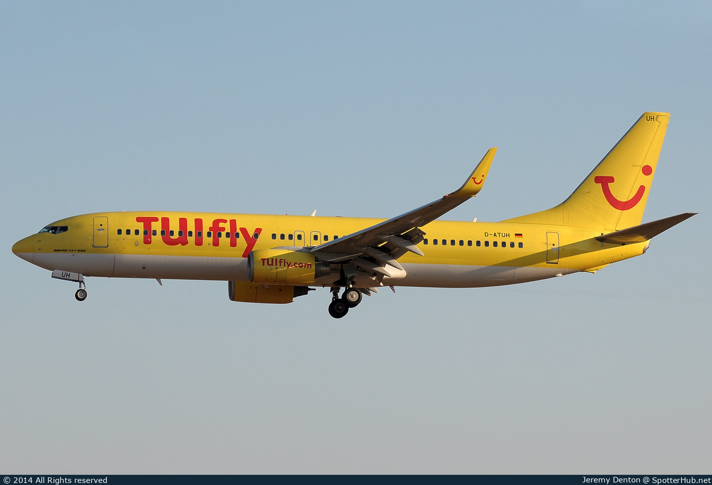 Photo of D-ATUH - Boeing 737-8K5 operated by TUIfly