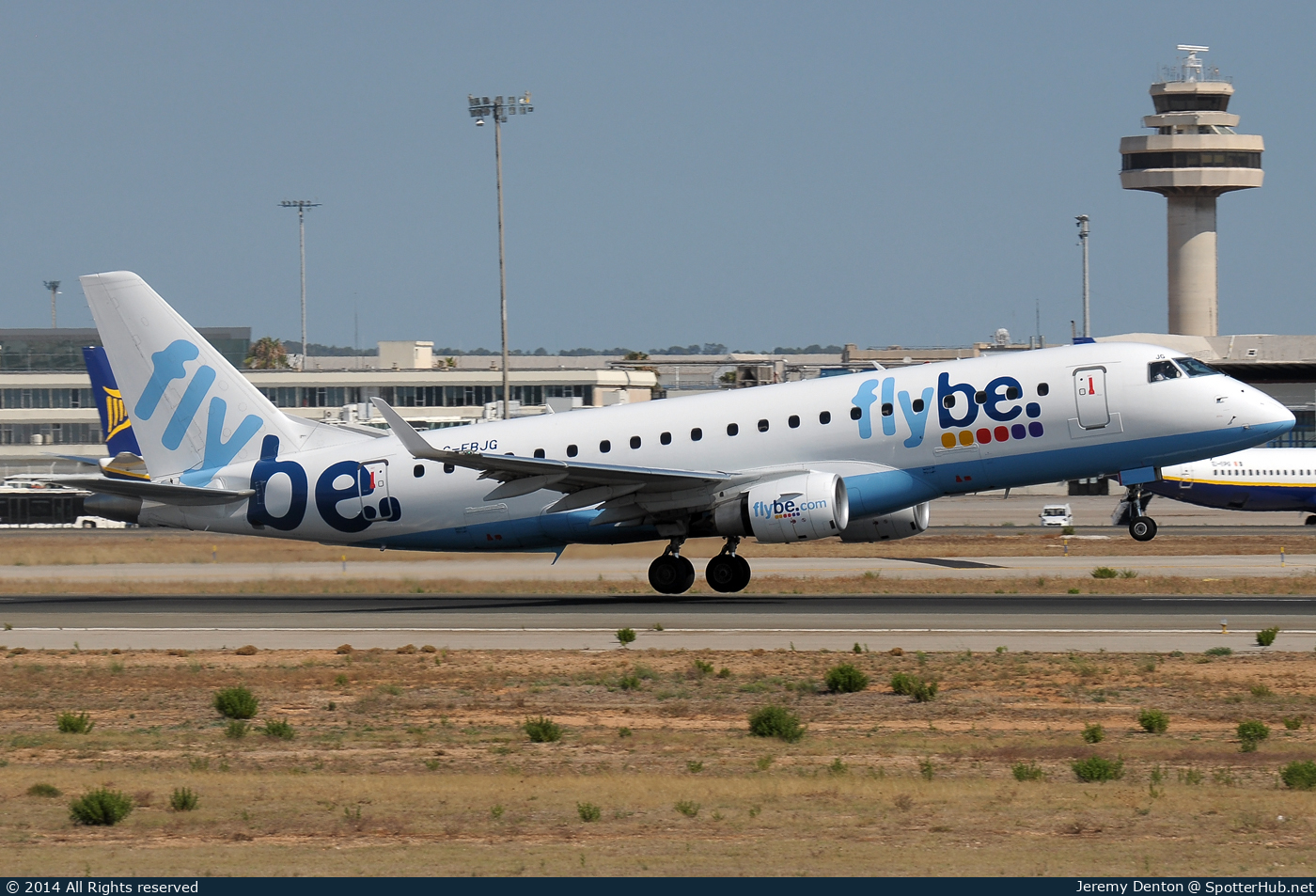Photo of G-FBEG - Embraer ERJ-195LR operated by flybe