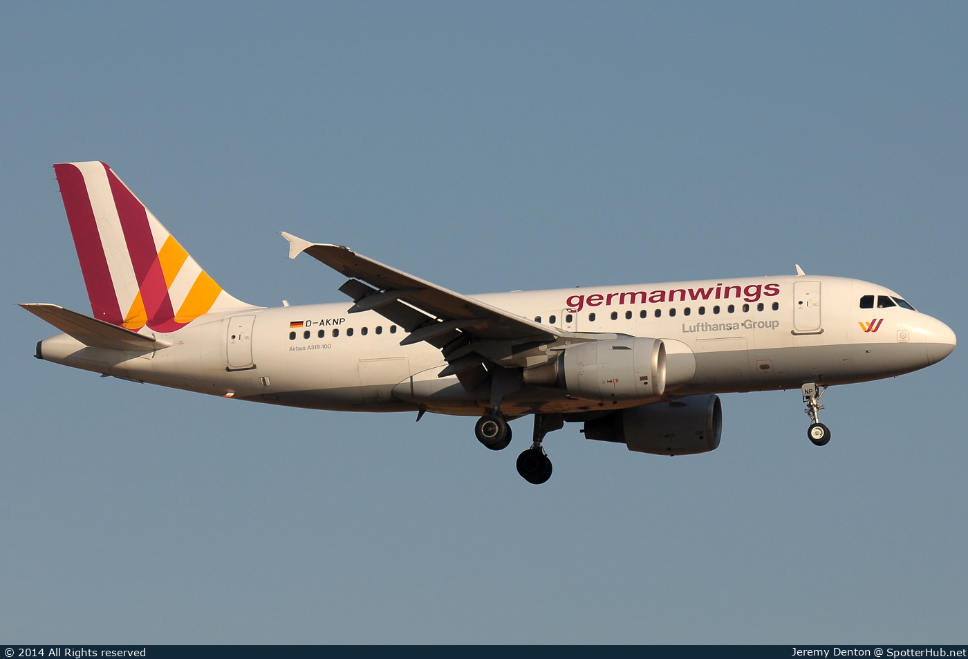 Photo of D-AKNP - Airbus A319-112 operated by Germanwings