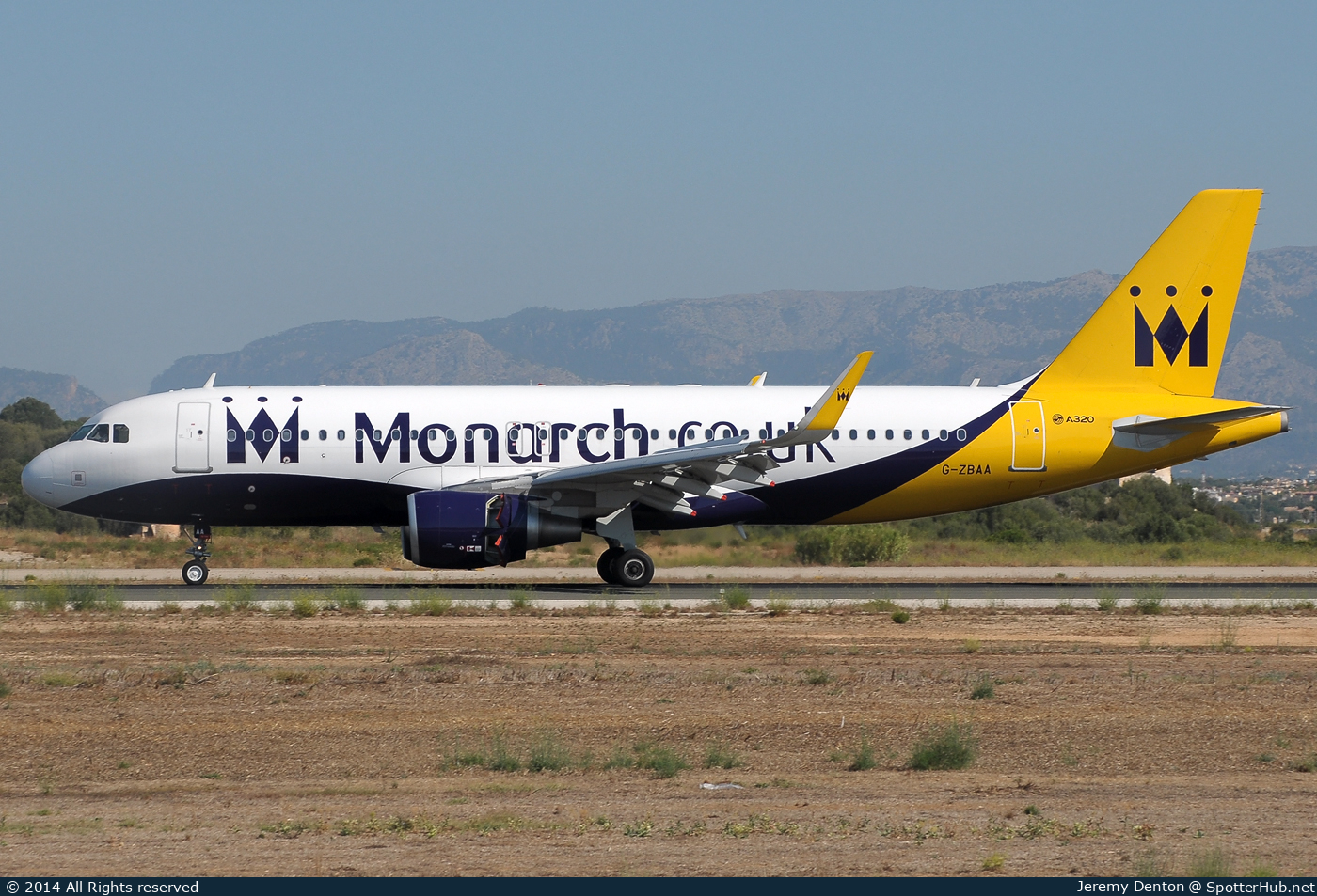 Photo of G-ZBAA - Airbus A320-214 operated by Monarch Airlines