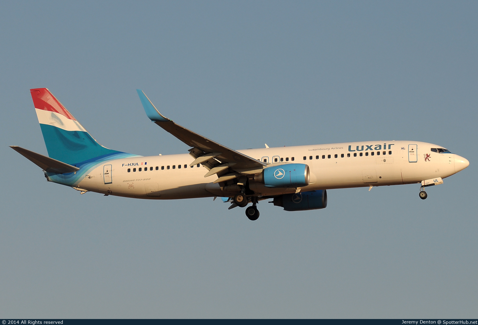 Photo of F-HJUL - Boeing 737-8Q8 operated by Luxair (opb XL Airways France)