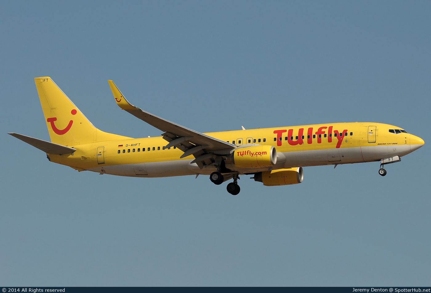 Photo of D-AHFT - Boeing 737-8K5 operated by TUIfly