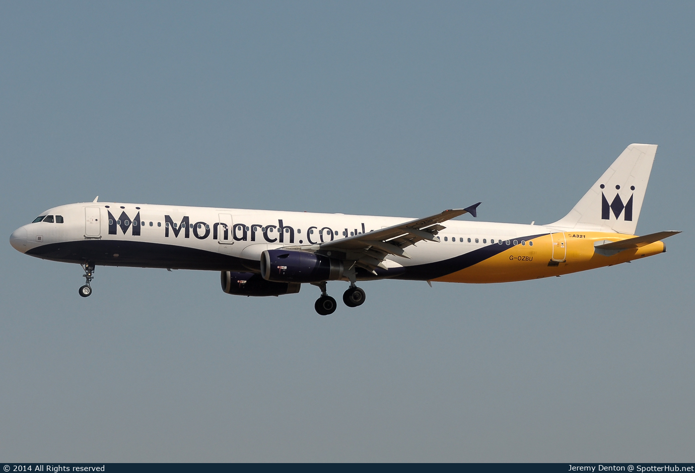 Photo of G-OZBU - Airbus A321-231 operated by Monarch Airlines