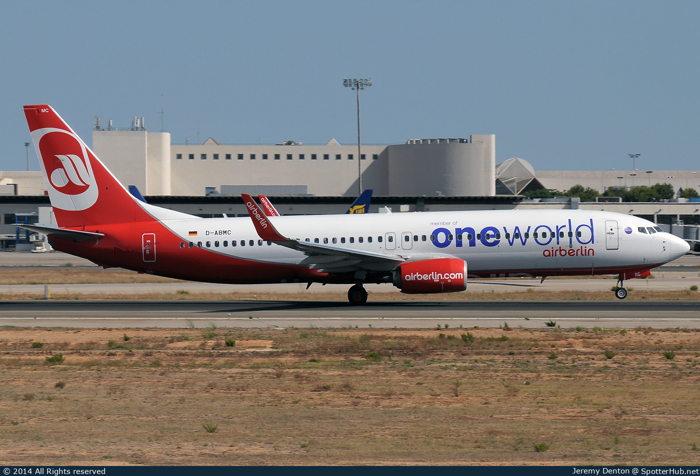 Photo of D-ABMC - Boeing 737-86J operated by Air Berlin