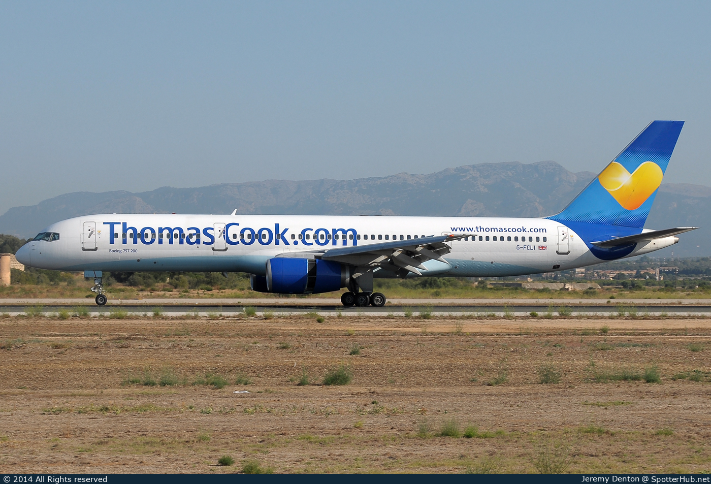 Photo of G-FCLI - Boeing 757-28A operated by Thomas Cook Airlines