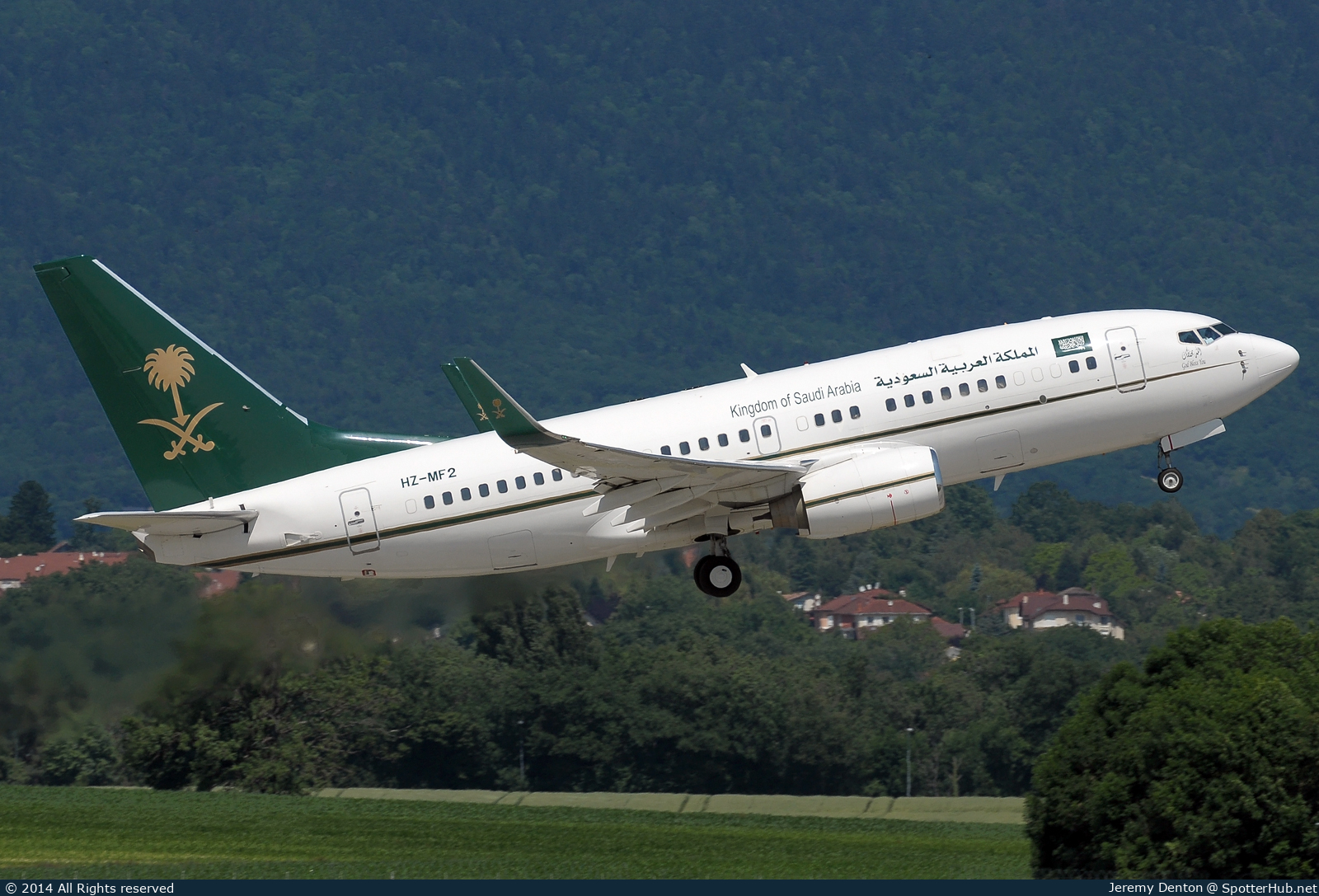 Photo of HZ-MF2 - Boeing 737-7AJ(BBJ) operated by Saudi Ministry of Finance and Economy