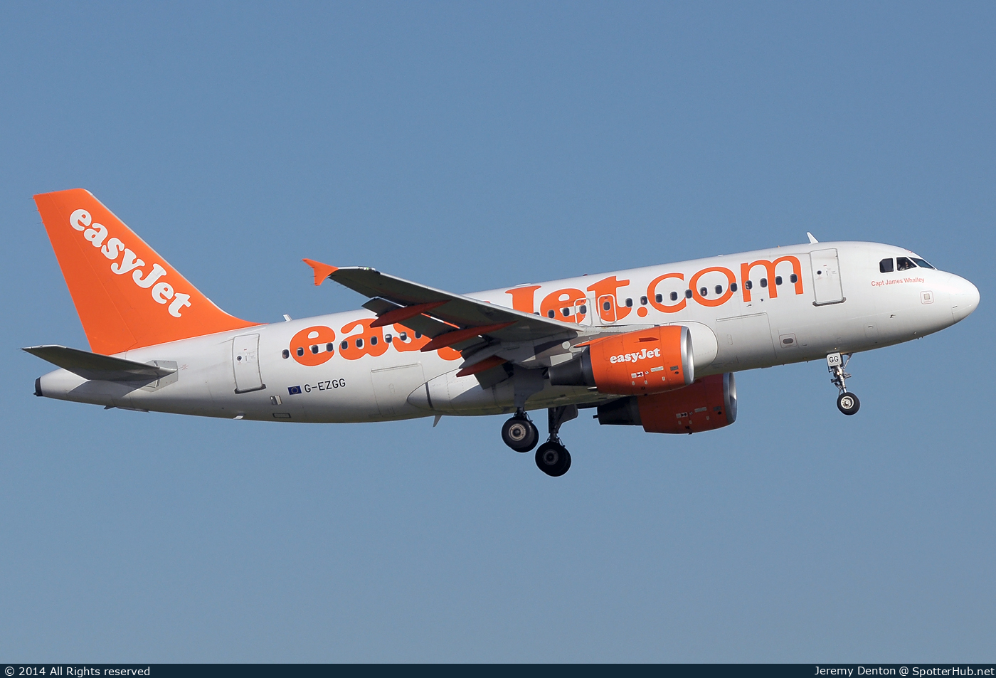 Photo of G-EZGG - Airbus A319-111 operated by easyJet