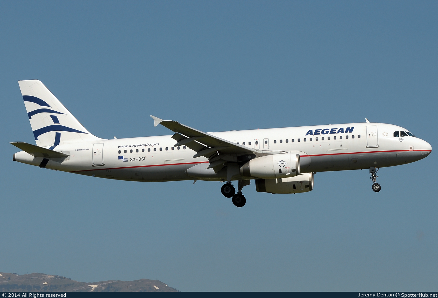 Photo of SX-DGI - Airbus A320-232 operated by Aegean Airlines