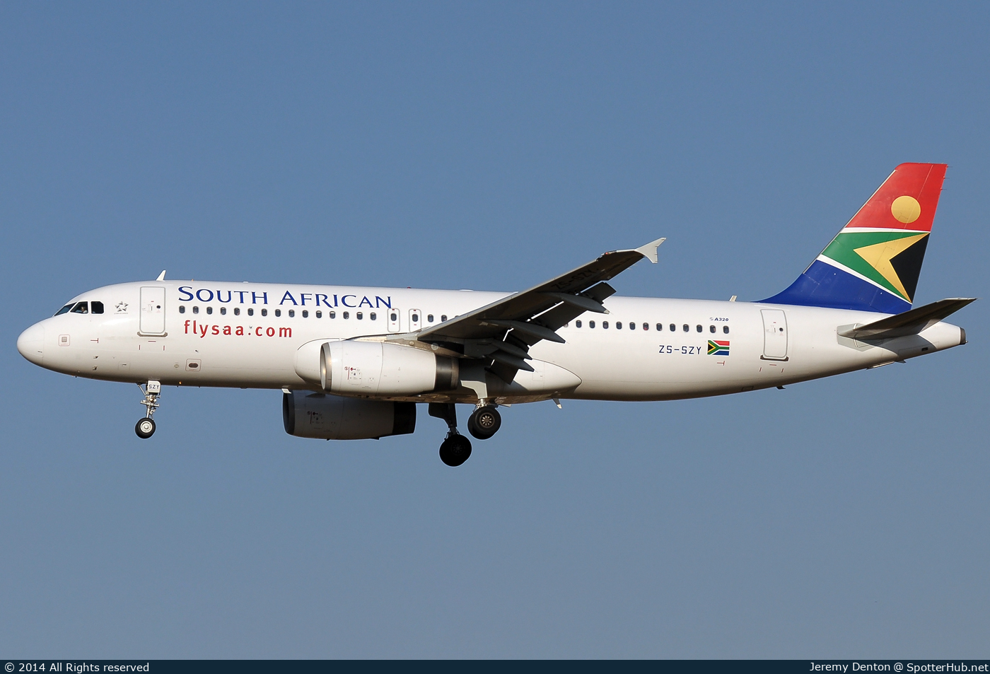 Photo of ZS-SZY - Airbus A320-232 operated by South African Airways