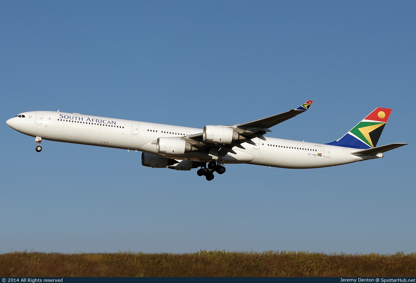 Photo of ZS-SNB - Airbus A340-642 operated by South African Airways