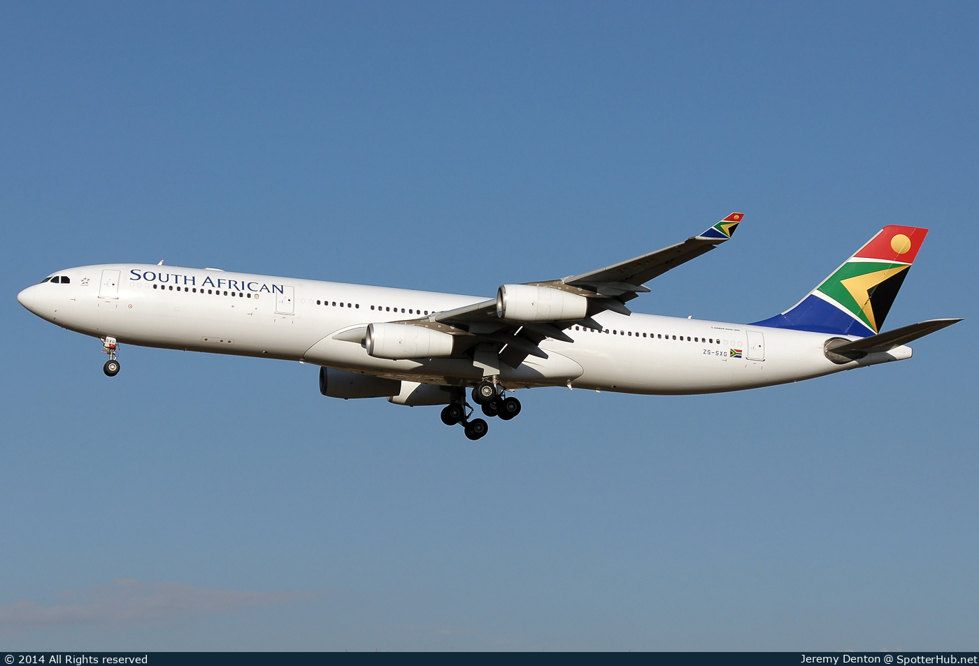 Photo of ZS-SXG - Airbus A340-313 operated by South African Airways