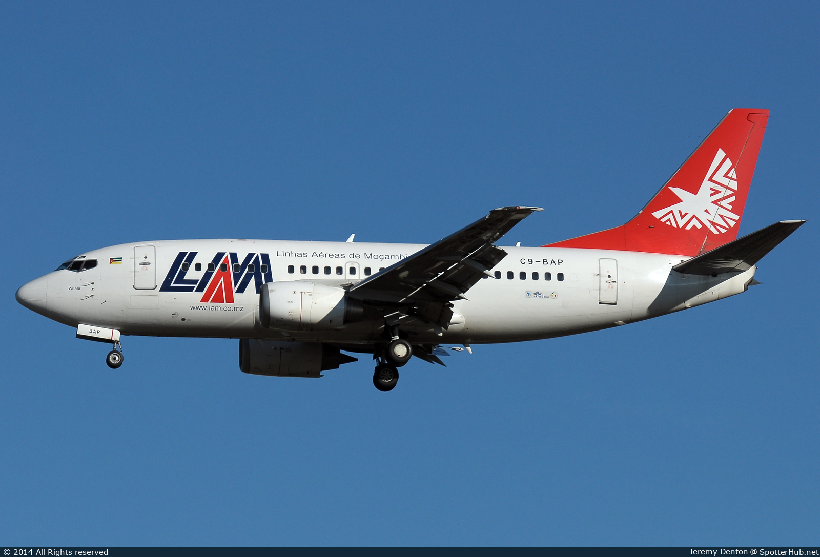 Photo of C9-BAP - Boeing 737-53S operated by LAM Linhas Aéreas de Moçambique