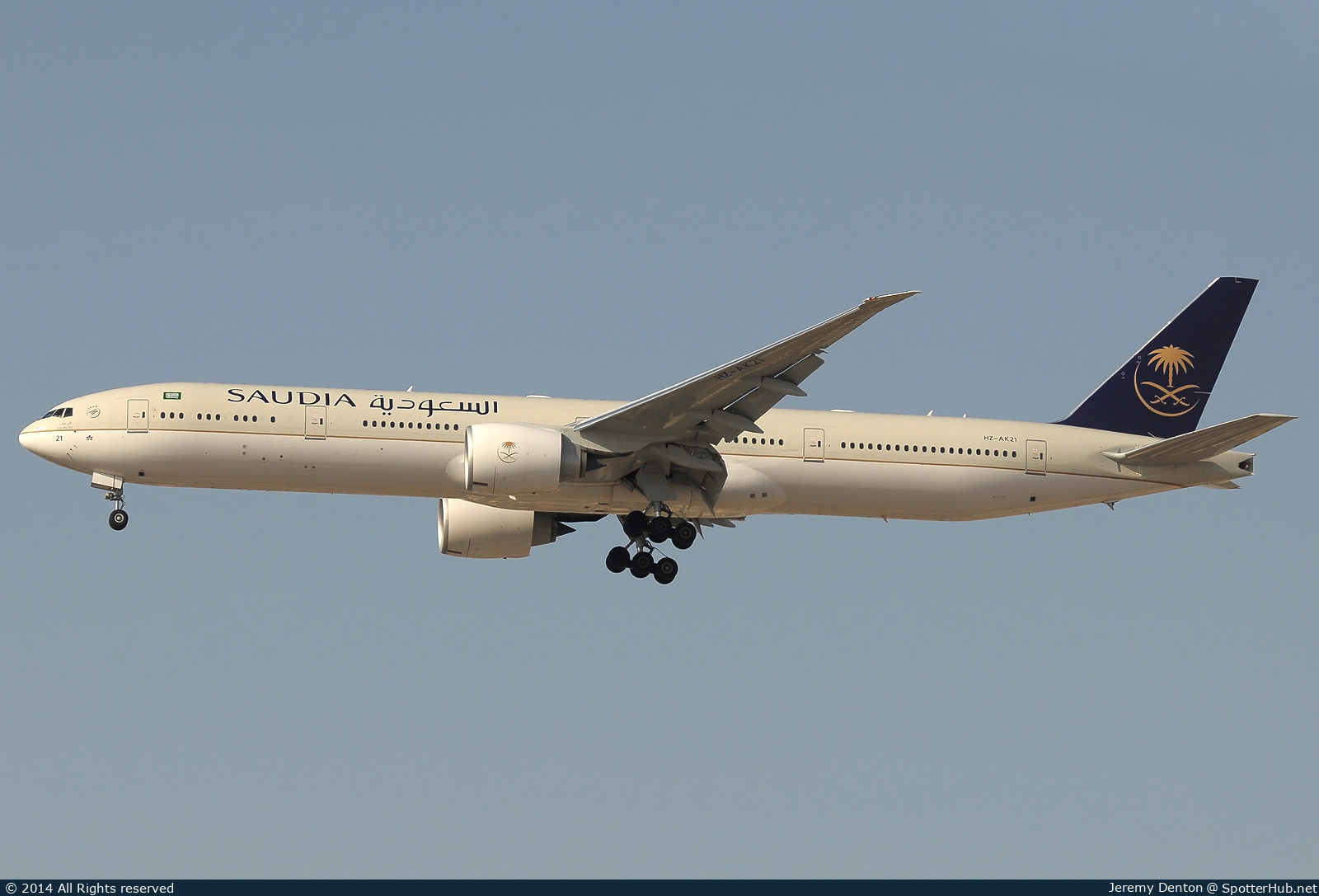 Photo of HZ-AK21 - Boeing 777-368(ER) operated by Saudia