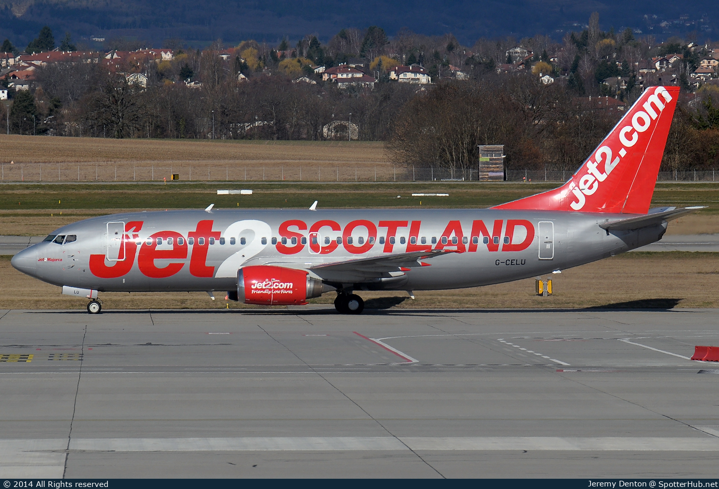 Photo of G-CELU - Boeing 737-377 operated by Jet2