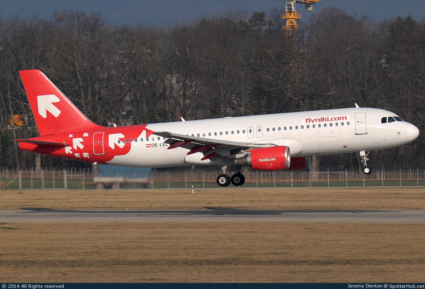 Photo of OE-LEL - Airbus A320-214 operated by Niki