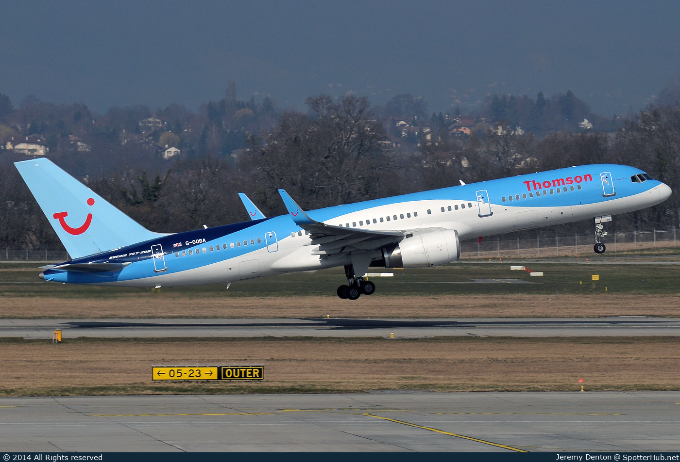 Photo of G-OOBA - Boeing 757-28A operated by Thomson Airways