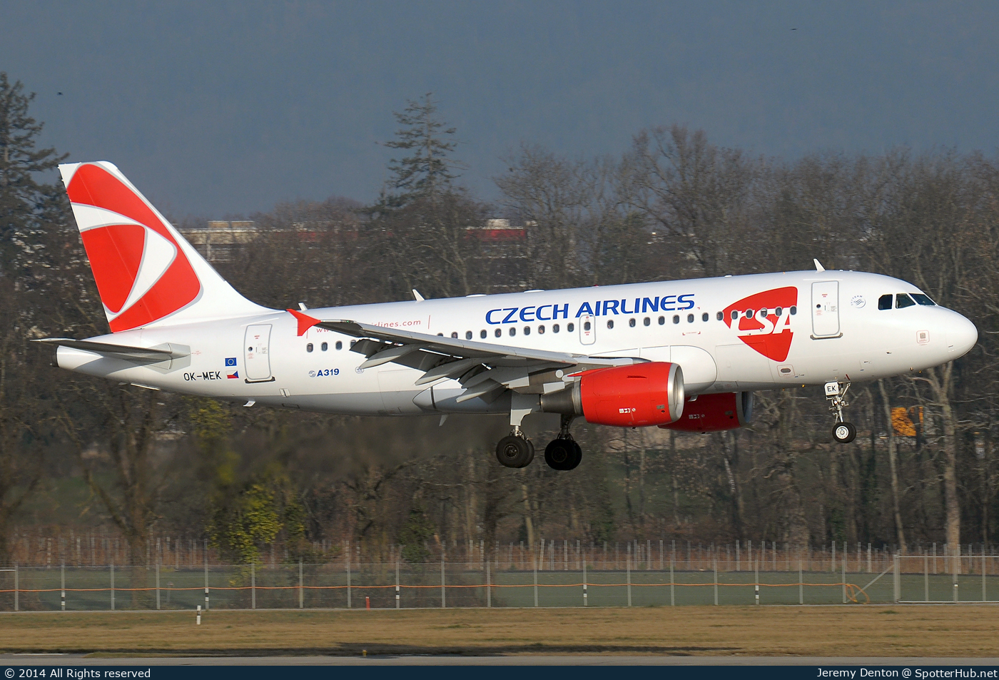 Photo of OK-MEK - Airbus A319-112 operated by CSA Czech Airlines