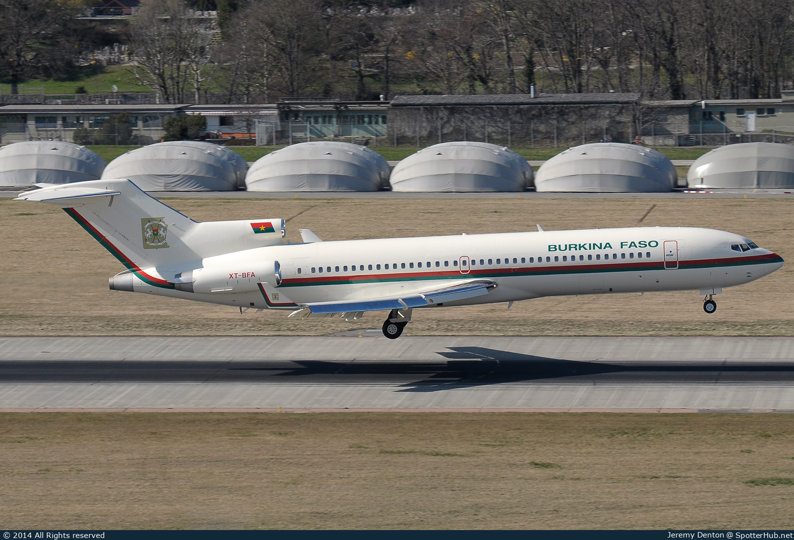 Photo of XT-BFA - Boeing 727-282(Adv)(RE) operated by Government of Burkina Faso