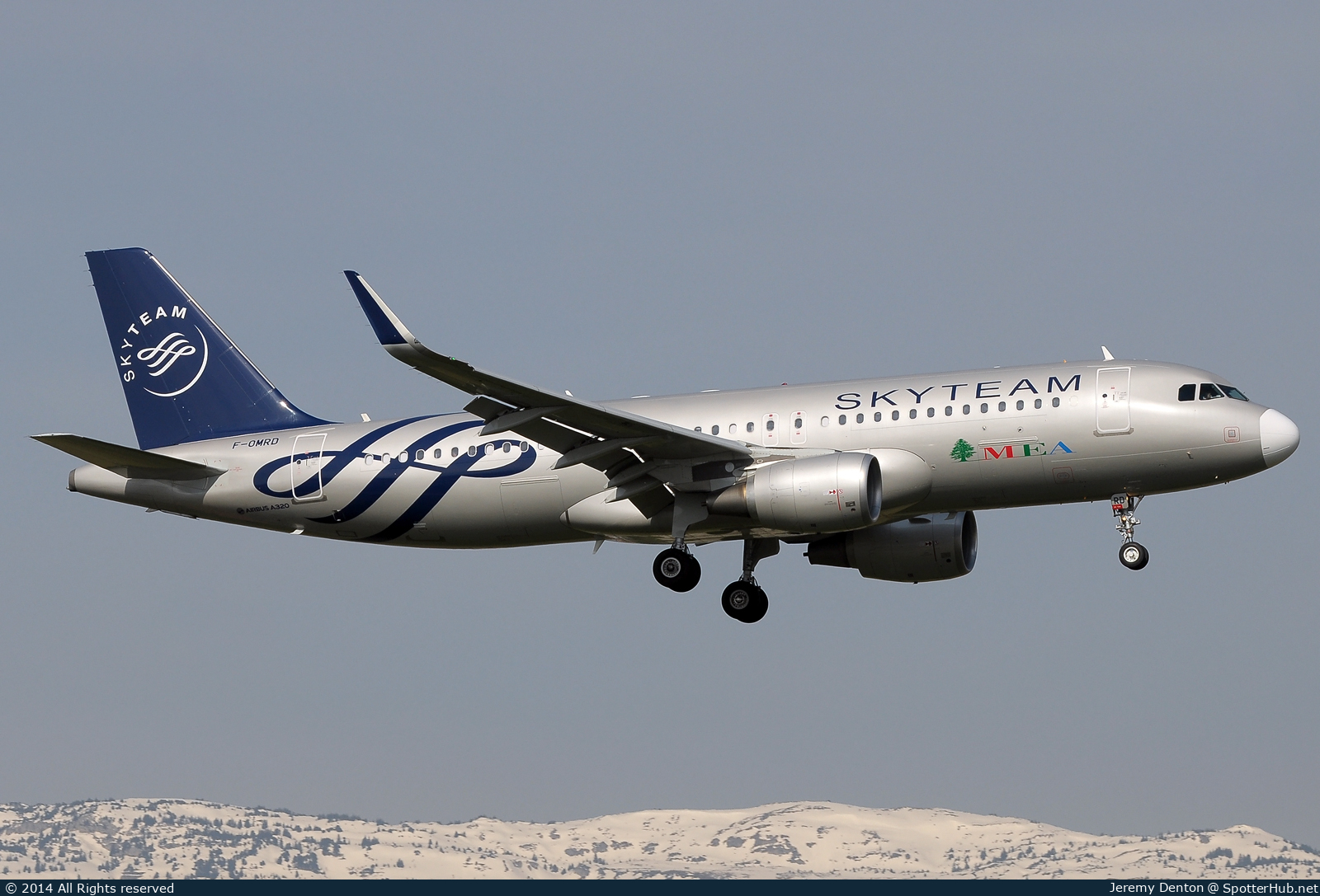 Photo of F-OMRD - Airbus A320-214 operated by MEA Middle East Airlines